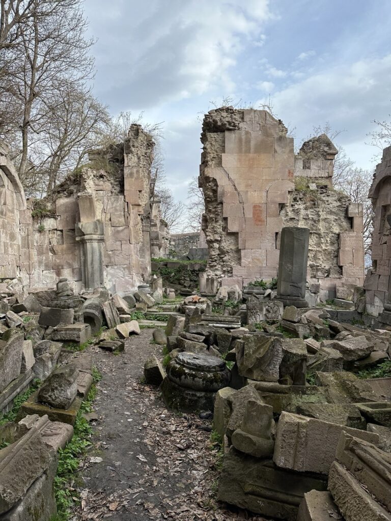 Bardzrakash Surb Grigor Church